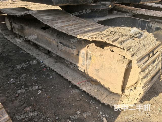 左導(dǎo)向輪（行走機(jī)構(gòu)）