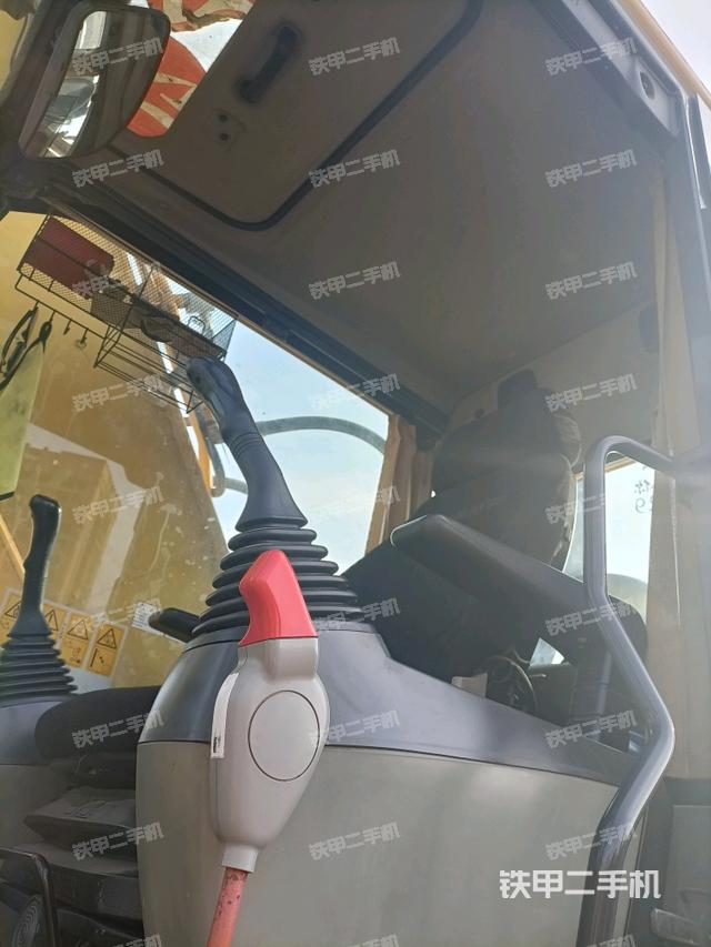 頂棚整體（駕駛室部分）