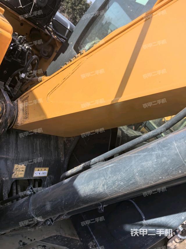 大臂根部?斜視（工作和回轉(zhuǎn)裝置）