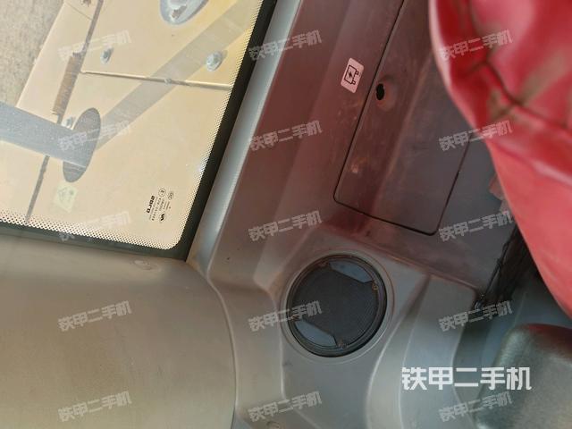 后窗玻璃角標(駕駛室部分) 后窗玻璃角標(駕駛室部分)