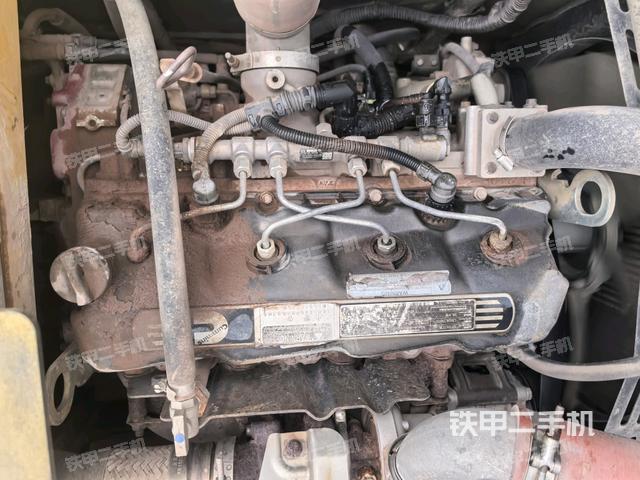 發(fā)動機(jī)室（上車部件）