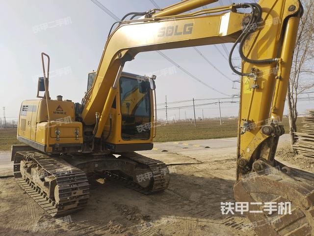 右前45(整機外觀) 右前45(整機外觀)