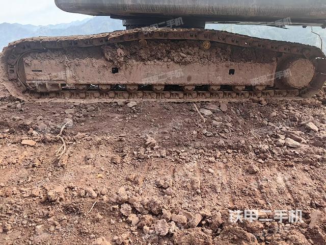 单侧履带整体（整机外观）