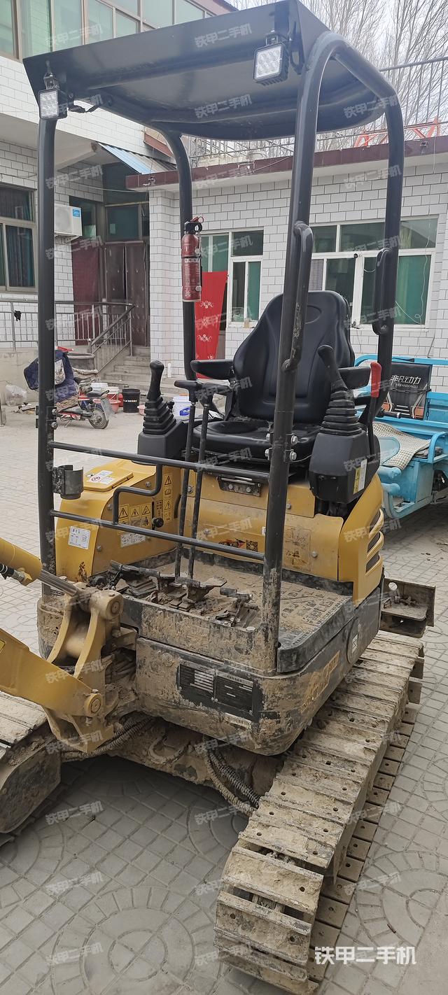 发动机整体俯视（整机外观）