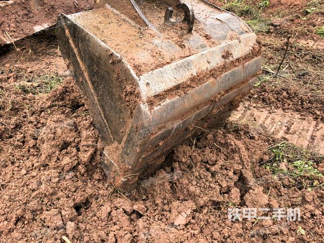 鏟斗45度（工作和回轉(zhuǎn)裝置）