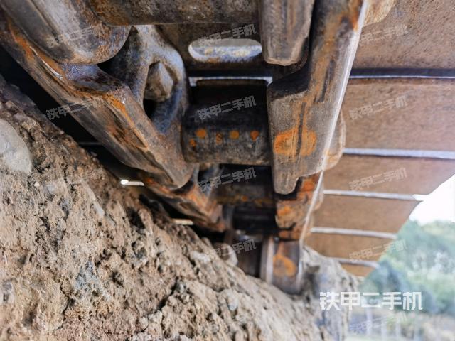 左托鏈輪和鏈筋（行走機(jī)構(gòu)）