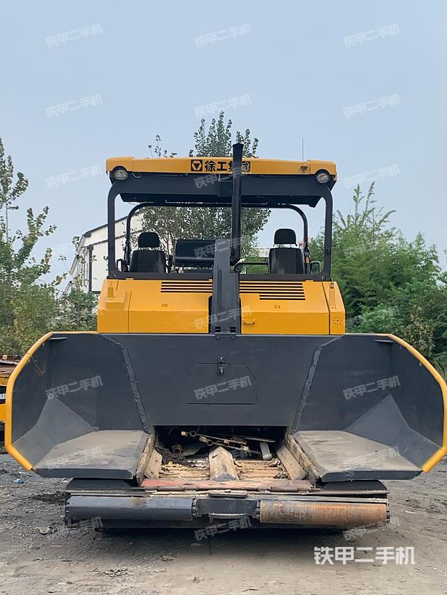 整机左侧（设备外观及核心部件）