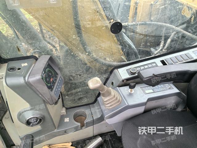 小時(shí)表（駕駛室部分）