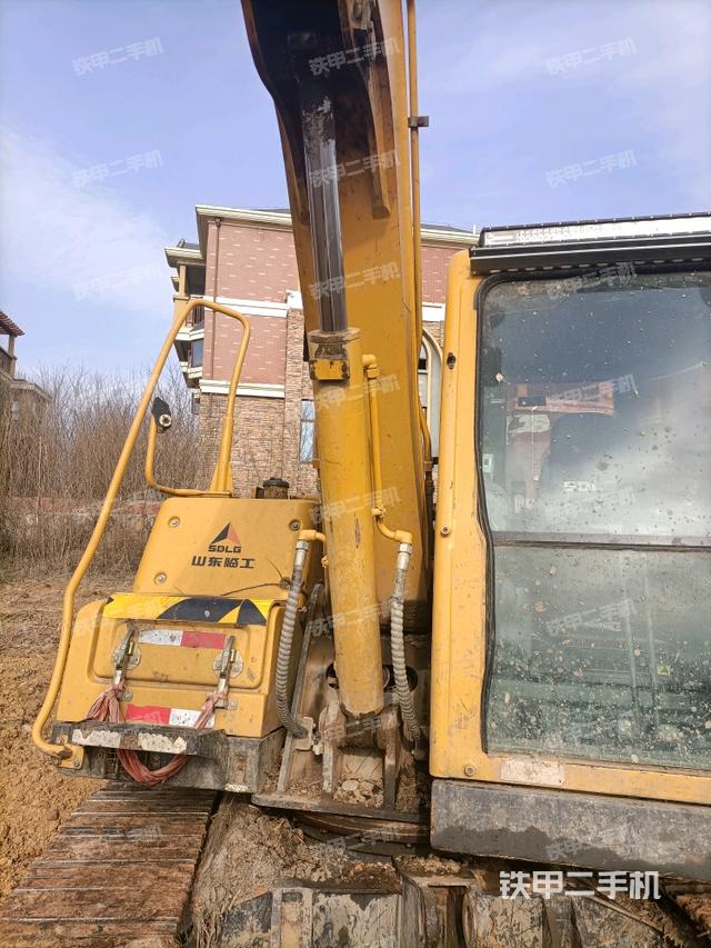 大臂根部?斜（工作和回轉裝置）