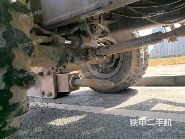 左托鏈輪和鏈筋(行走機構(gòu)) 左托鏈輪和鏈筋(行走機構(gòu))