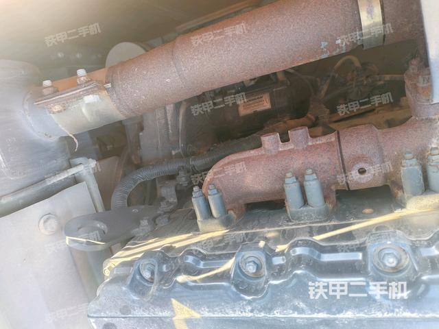 增壓器特寫(xiě)(上車(chē)部件) 增壓器特寫(xiě)(上車(chē)部件)