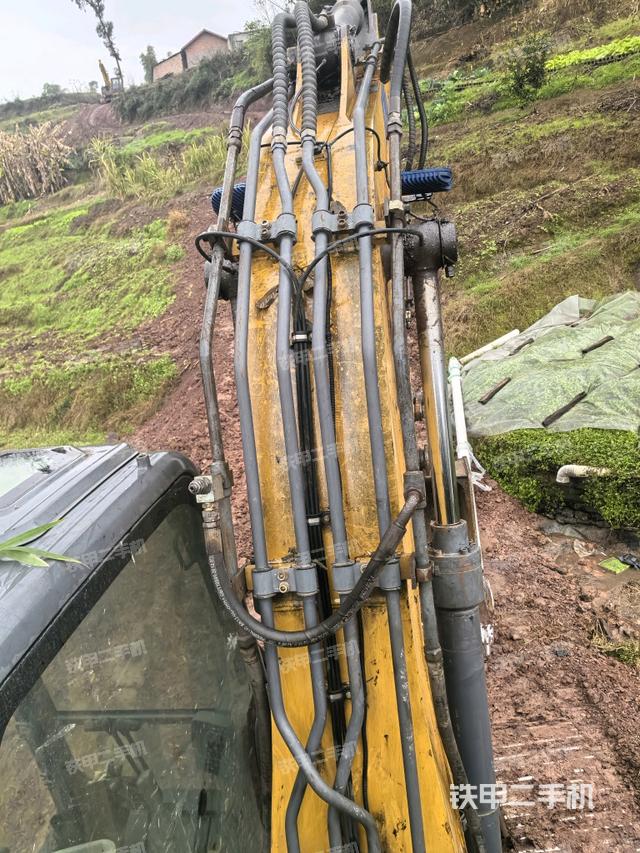 大臂油缸整體?豎拍（工作和回轉(zhuǎn)裝置）