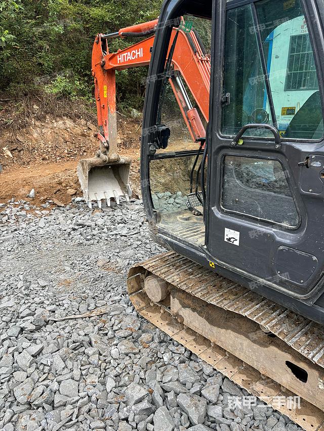 发动机整体俯视（整机外观）