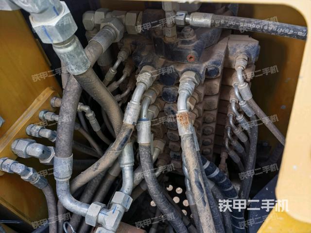 分配閥（上車部件）