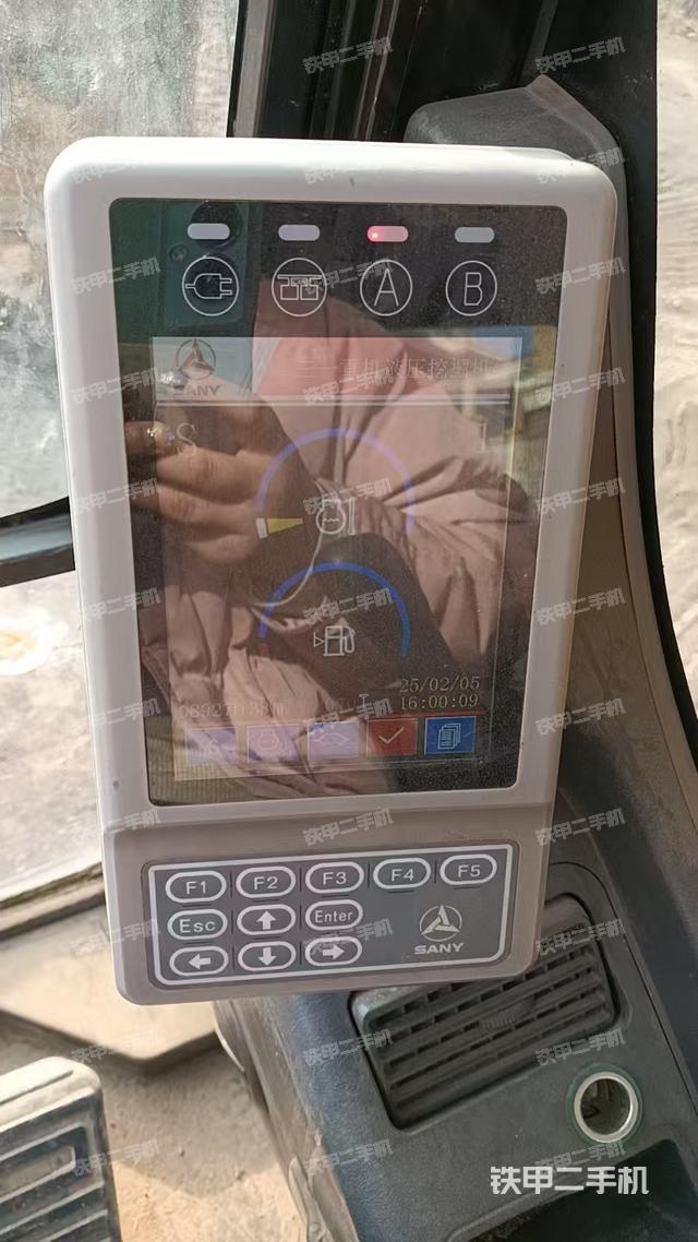 顯示屏?（駕駛室部分）