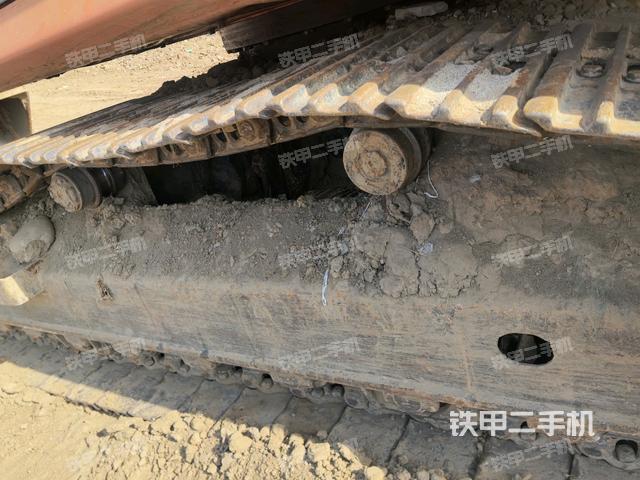 左托鏈輪和鏈筋(行走機(jī)構(gòu)) 左托鏈輪和鏈筋(行走機(jī)構(gòu))