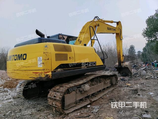 右后45(整機(jī)外觀) 右后45(整機(jī)外觀)