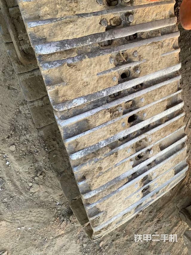 單側(cè)履帶整體（整機外觀）