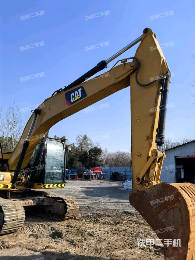 大臂整體?右側(cè)（工作和回轉(zhuǎn)裝置）