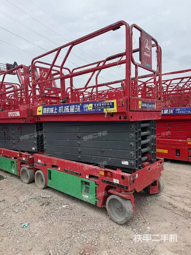 整机左侧（设备外观及核心部件）