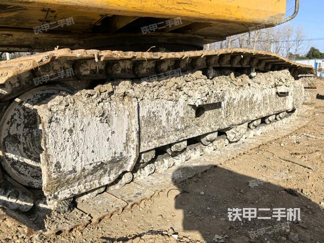 左側履帶整體?（行走機構）