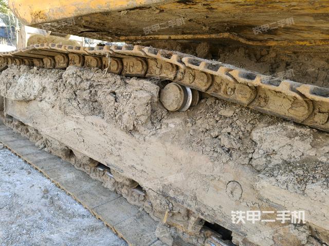 左側(cè)行走馬達(dá)蓋板（行走機(jī)構(gòu)）