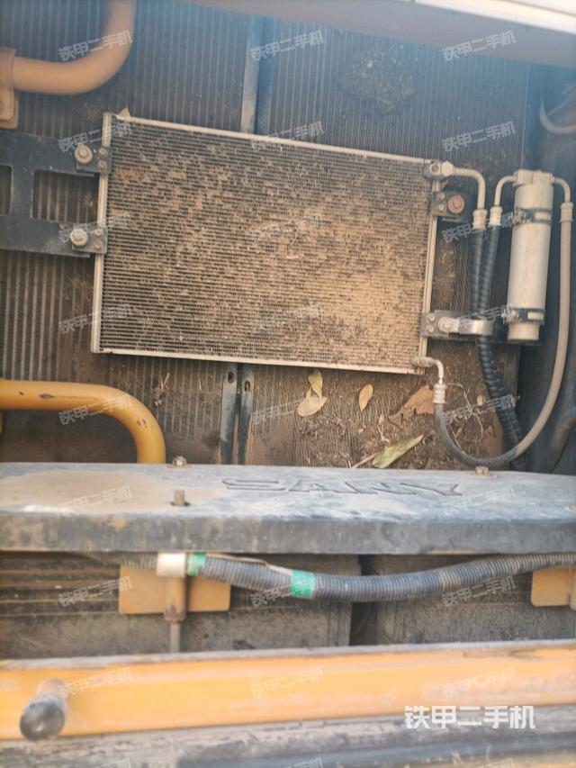 散熱器正面（大件艙室）