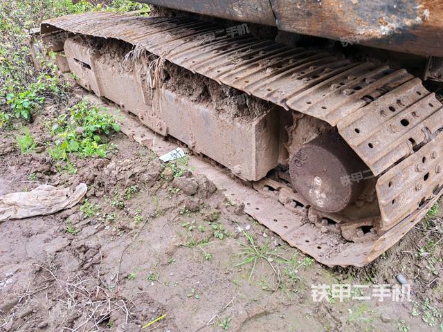 左側(cè)履帶整體?(行走機構(gòu)) 左側(cè)履帶整體?(行走機構(gòu))