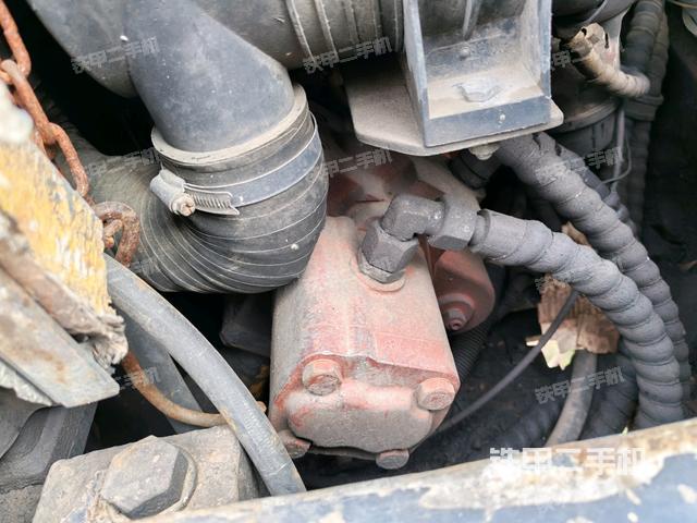 液壓泵室(大件艙室) 液壓泵室(大件艙室)