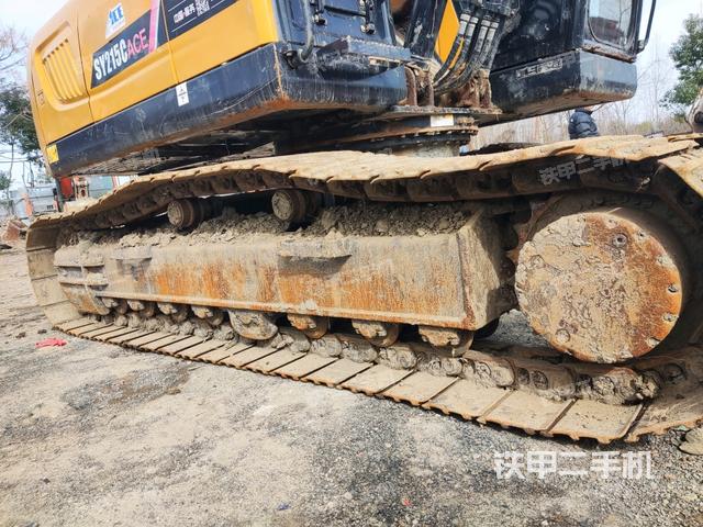 右側(cè)行走馬達(dá)蓋板(行走機(jī)構(gòu)) 右側(cè)行走馬達(dá)蓋板(行走機(jī)構(gòu))
