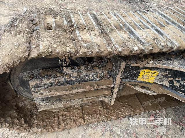 單側履帶整體（整機外觀）