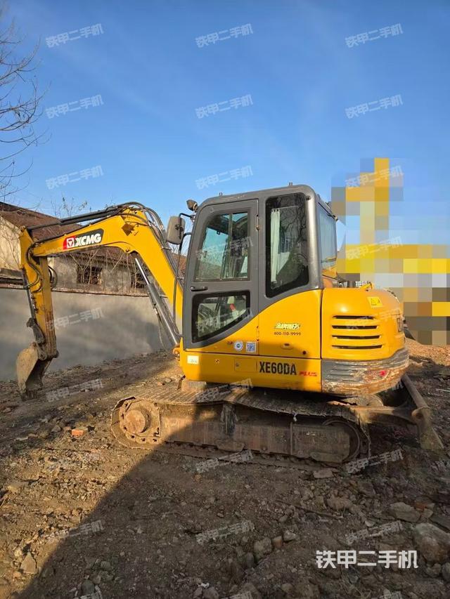 整機右后45°(整機外觀) 整機右后45°(整機外觀)