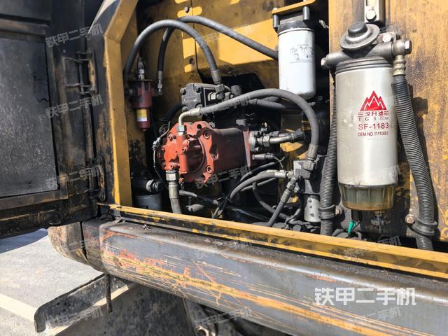 液壓泵室(大件艙室) 液壓泵室(大件艙室)
