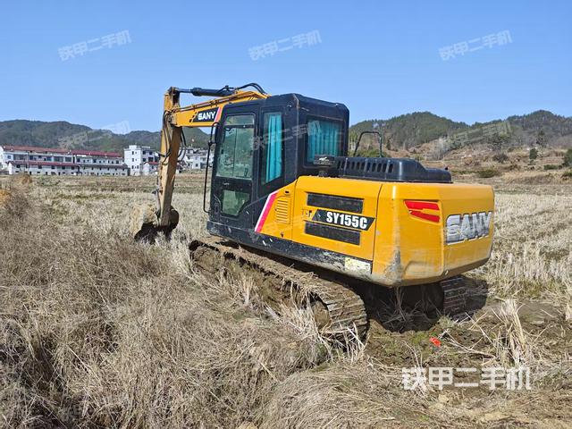 駕駛室頂部（整機(jī)外觀）