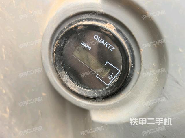 駕駛室左后45度（駕駛室部分）