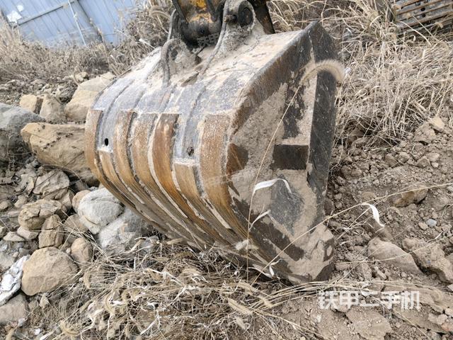 鏟斗45度（工作和回轉(zhuǎn)裝置）