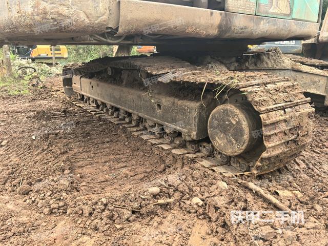 右側(cè)行走馬達(dá)蓋板（行走機(jī)構(gòu)）