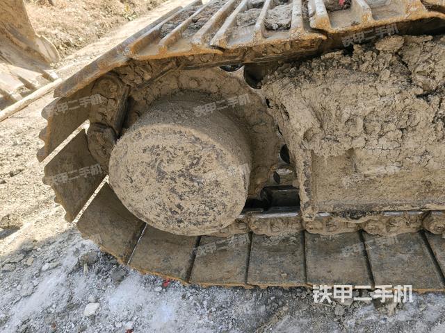 右導(dǎo)向輪（行走機(jī)構(gòu)）