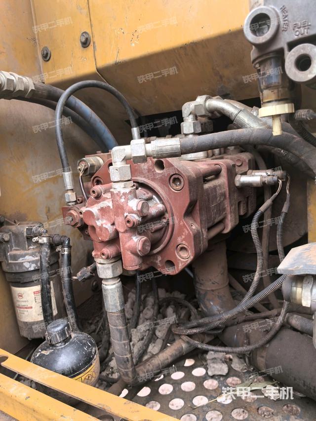 液壓泵室（大件艙室）