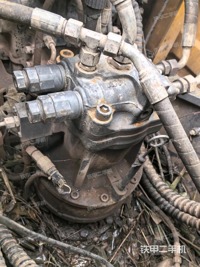 回轉(zhuǎn)馬達(dá)（上車部件）