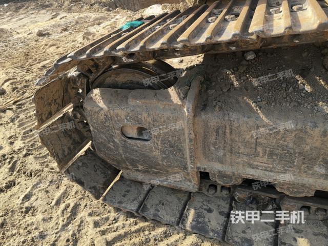 右側(cè)行走馬達(dá)蓋板(行走機(jī)構(gòu)) 右側(cè)行走馬達(dá)蓋板(行走機(jī)構(gòu))