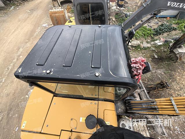 駕駛室頂部（整機(jī)外觀）