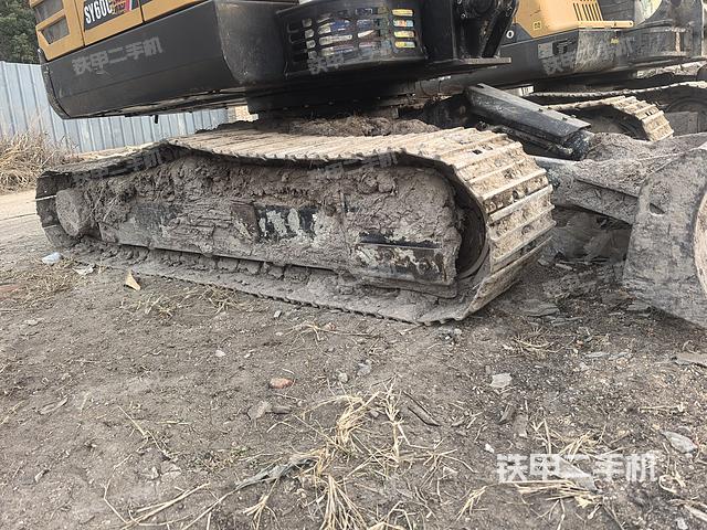 單側(cè)履帶整體（整機(jī)外觀）