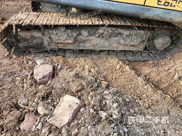 左側履帶整體?（行走機構）