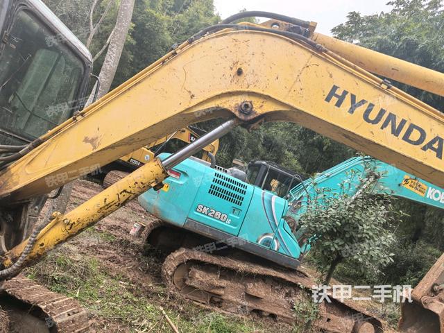 小臂整體右前（工作和回轉(zhuǎn)裝置）