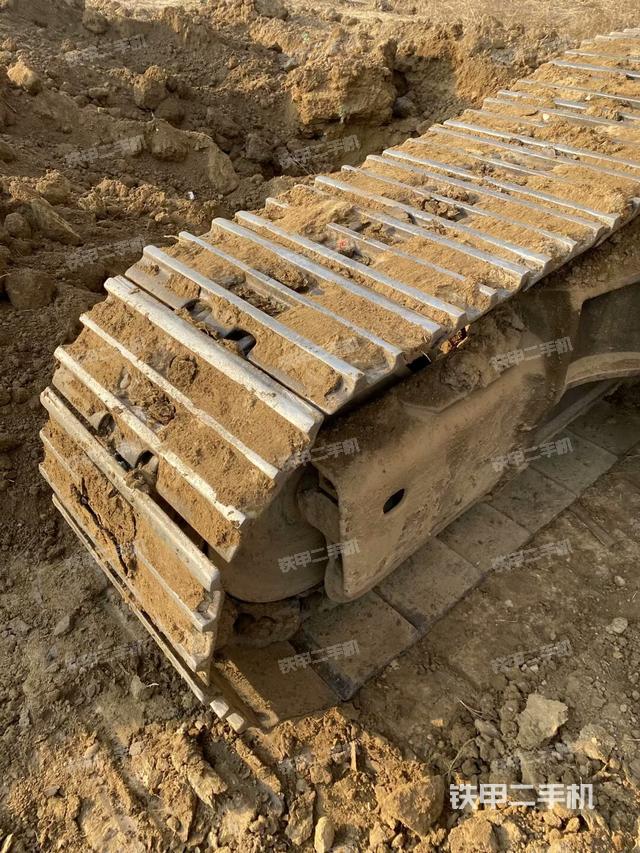 單側履帶整體（整機外觀）