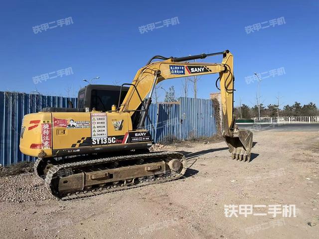 整機(jī)右后45°(整機(jī)外觀) 整機(jī)右后45°(整機(jī)外觀)