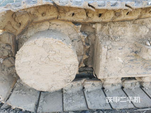 左驅(qū)動(dòng)輪(行走機(jī)構(gòu)) 左驅(qū)動(dòng)輪(行走機(jī)構(gòu))