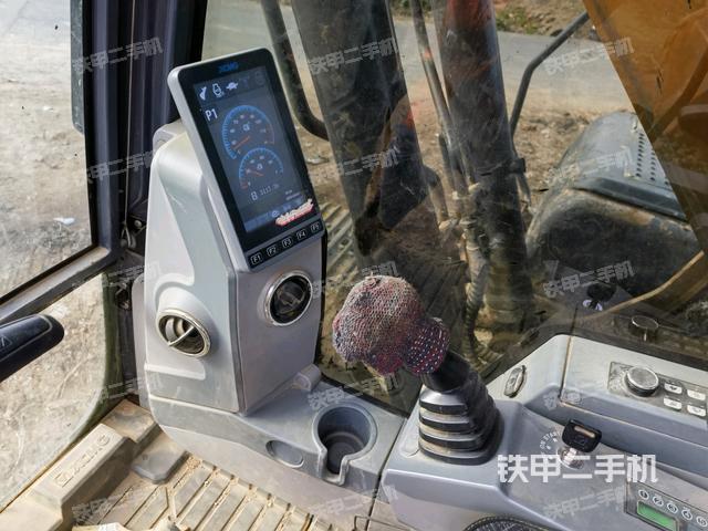 顯示屏?（駕駛室部分）