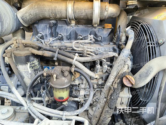 发动机整体俯视（整机外观）